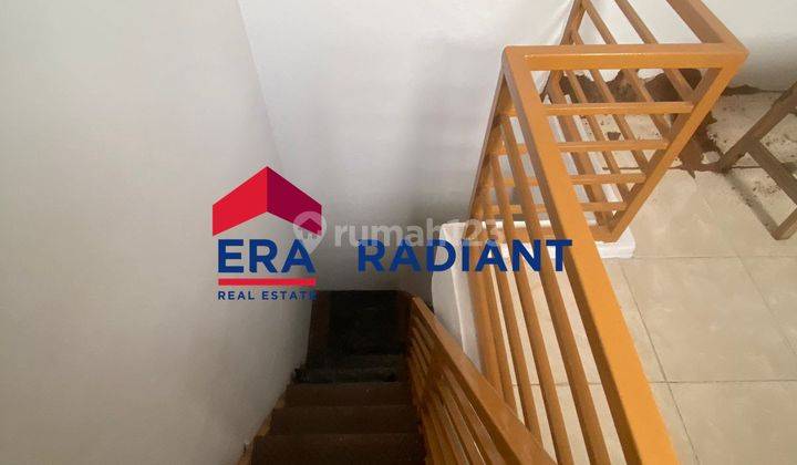 Rumah Minimalis Sederhana di Celesta Graha Raya Bintaro 2