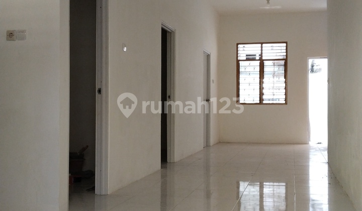 Newly Built Single-Story House Ready to Occupy in Teluk Gong, South Jakarta, North Jakarta, DKI Jakarta, Good. Newly Built Single-Story House Ready to Occupy in Teluk Gong, South Jakarta, North Jakarta, DKI Jakarta, Good.