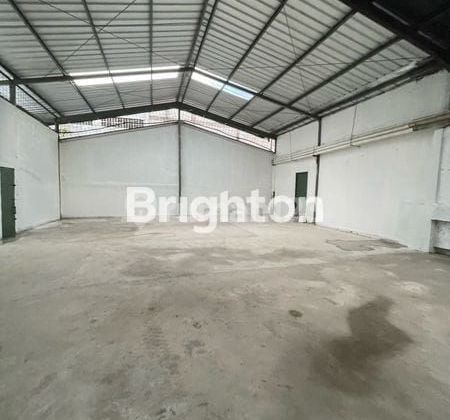 GUDANG KAPUK LUAS SIAP PAKAI AKSES CONTAINER 40 FEET KAPUK RAYA JAKARTA UTARA