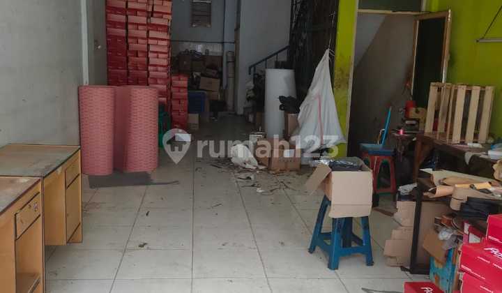 4-Story Strategic Shop House, Ideal for Warehouse Business in Duta Harapan Indah, Kapuk Muara, Penjaringan, North Jakarta 2