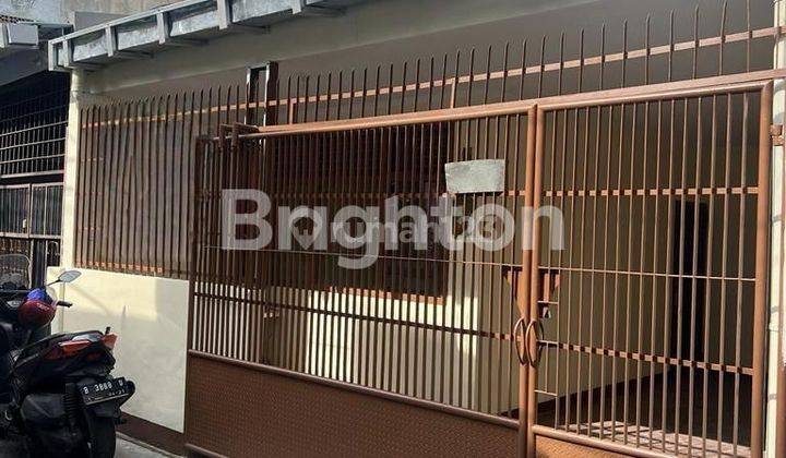 RUMAH SEDERHANA RAPI DI ANGKE INDAH TAMBORA JAKARTA BARAT 1