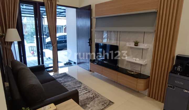 Turun Harga!! Rumah Nyaman Full Renovasi Full Furnished Tinggal Bawa Koper Di Tatar Jingga - Kota Baru Parahyangan