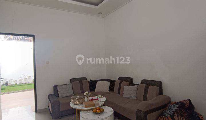 JUAL CEPAT RUMAH MINIMALIS 2 LANTAI LOKASI STRATEGIS HANYA 10-15 MENIT KE TOL MARGA ASIH & KUTAWARINGIN 2