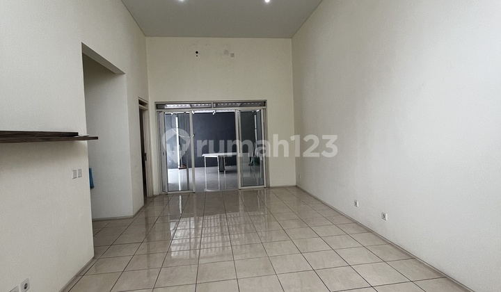 Jarang Ada, Siap Huni & Lokasi Strategis! Rumah Cantik Di Tatar Wangsakerta 2 - Kota Baru Parahyangan 2