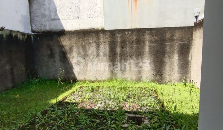 Rumah Semi Furnished Luasan Besar Harga 2 M An Aja Di Kota Baru Parahyangan 2