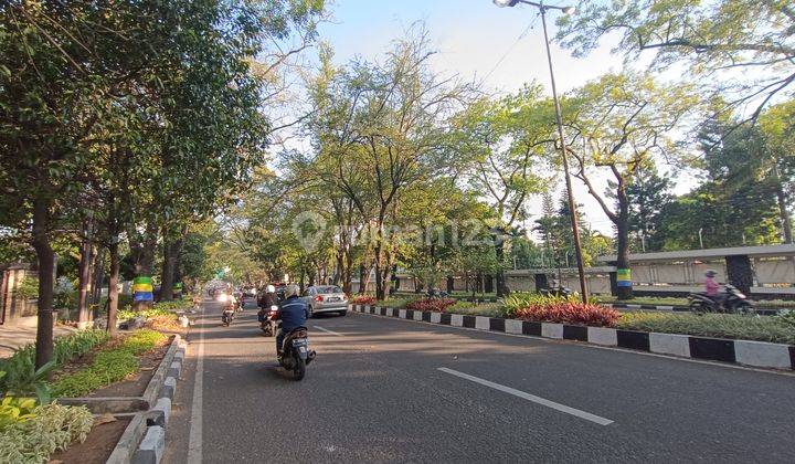 Turun Harga 4 Milyar!! Rumah Kantor 3 Lantai Di Mainroad Supratman Hanya 10 Menit Ke Gedung Sate