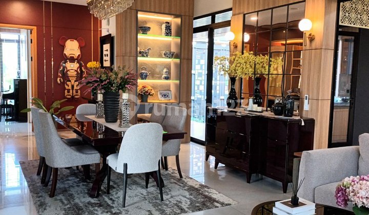 Hoeck House Fully Furnished Luxury In Exclusive Spatirasmi Cluster - Kota Baru Parahyangan