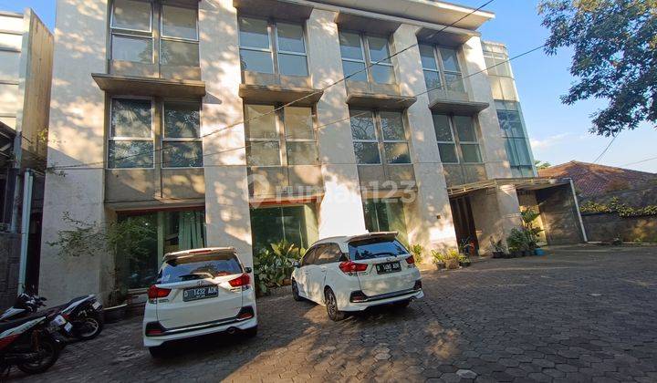 Turun Harga 4 Milyar!! Rumah Kantor 3 Lantai Di Mainroad Supratman Hanya 10 Menit Ke Gedung Sate