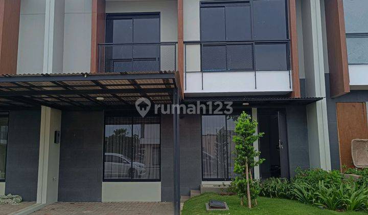 For Rent Rumah 100% Baru Dengan Taman Belakang Luas Di Tatar Simakirana - Kota Baru Parahyangan