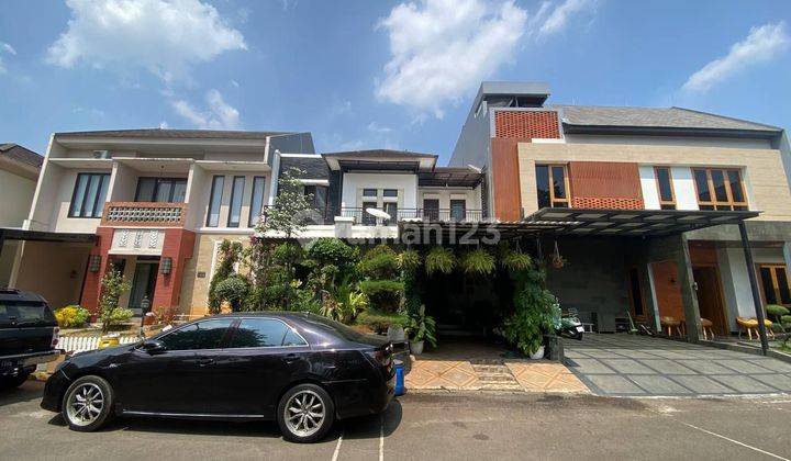 Rumah 2 Lantai Mewah Murah Di Grand Wisata 2