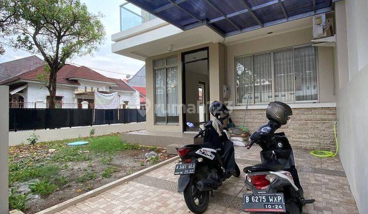 Rumah 2 Lantai Bagus Di Grand Galaxy City  2