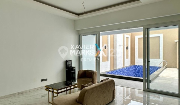 Dijual rumah baru siap huni, ada kolam renang, araya, malang