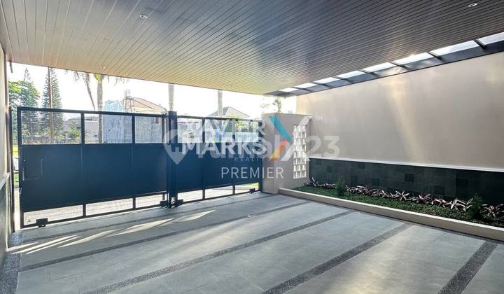 New Premium Home, 4 Bedrooms, A Step to Club House, Araya, Malang 2