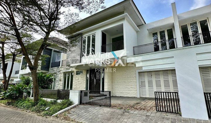 Rumah View Golf, Dekat Binus, Plaza Araya,daerah Blimbing, Araya, Malang