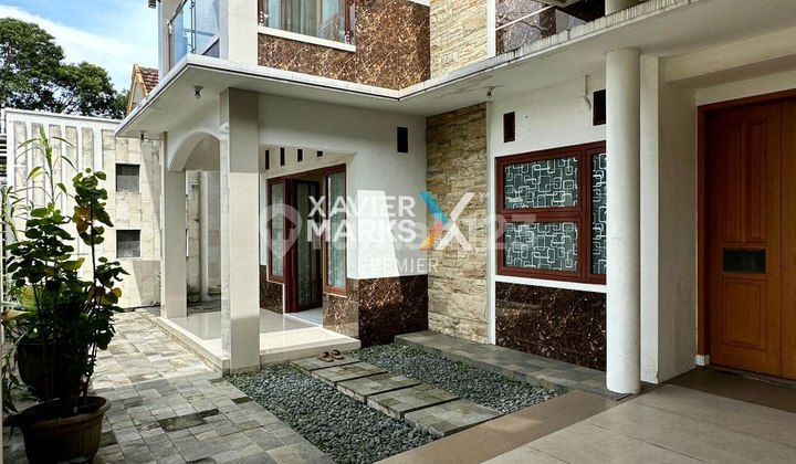 Dijual Rumah Terawat Siap Huni, Tengah Kota, Jalan Bunga, Lowokwaru, Malang 2