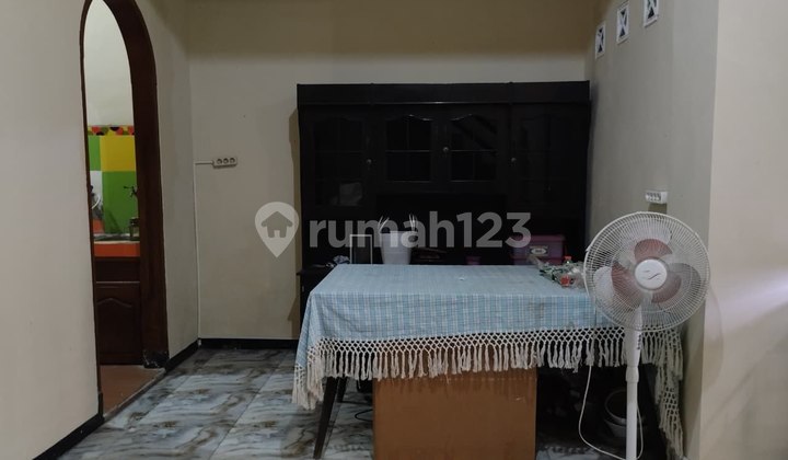 Two-Story House for Rent, Well-Maintained Ready to Occupancy, City Center, Sawojajar, Malang 2