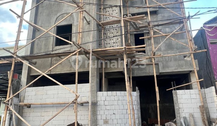 Exclusive 3-Story Boarding House, New, 20 Rooms, Strategic, Lowokwaru, Malang 2