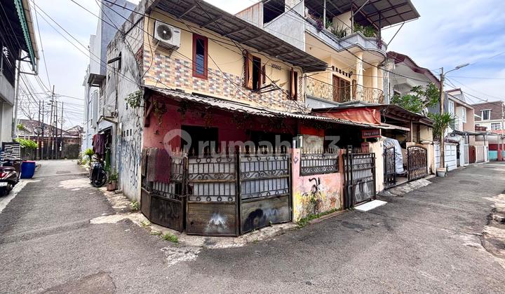 Posisi Hoek 1 Man Tebet Siap Bangun Deket Jalan Besar Akses Mudah 1