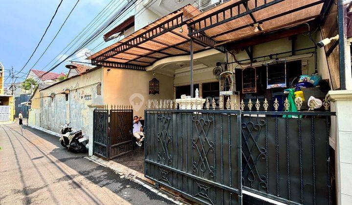 Tebet Barat, Rumah 2 Lantai, Siap Huni 1