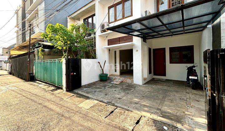 Rumah Minimalis Bangunan Bagus Di Tebet Timur 2