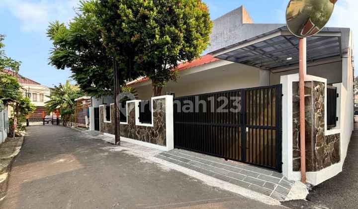 TEBET EAST (RENOVATED 2025) ACCESS FOR 2 CARS