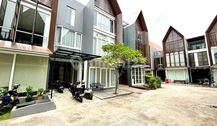 PEJATEN TOWNHOUSE, MODERN JAPANESE ARCHITECTURE, AKSES LEBAR 2