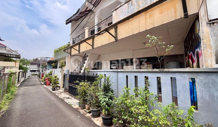 RUMAH KOST 10 PINTU DI TEBET ! GOOD INVEST 2