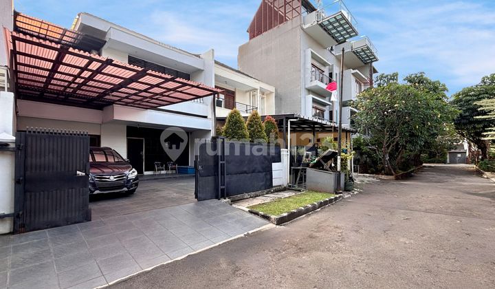 RUMAH MEWAH DI KOMPLEK LIGA MAS PANCORAN, ASKSES LEBAR RUMAH MEWAH DI KOMPLEK LIGA MAS PANCORAN, ASKSES LEBAR