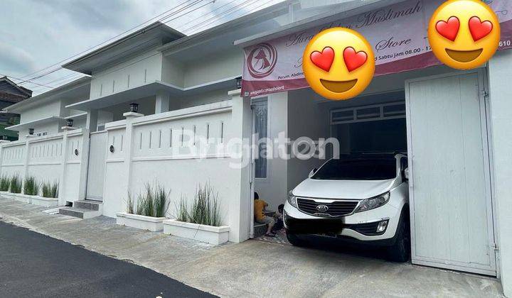 Rumah modern dan mewah, siap huni. Sangat xocok sebagai rumah tinggal dan ruang usaha 2