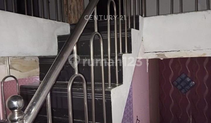 Hunian 3 Lantai Posisi Hook Serang City 2