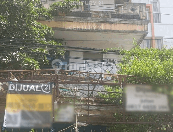 Shop House on Main Street Ahmad Yani Near School Shop House on Main Street Ahmad Yani Near School