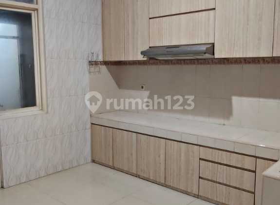 Disewakan Rumah Bellefleur Citra Raya - Tangerang