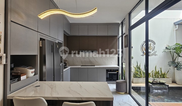 Dijual Rumah Bagus Brava Himalaya Design By Tom Elliot Furnish Siap Huni Di Brava Himalaya Lippo Karawaci 2