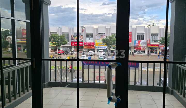 For Rent 3-Story Shophouse Ready to Occupy in Madison Grande Gading Serpong For Rent 3-Story Shophouse Ready to Occupy in Madison Grande Gading Serpong