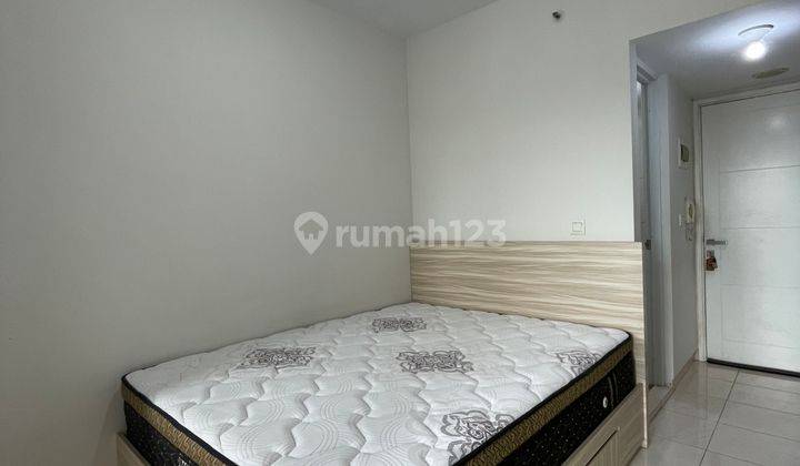 Apartement Studio The Springlake Summarecon Bekasi Furnished 2