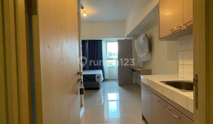 Apartement Studio The Springlake Summarecon Bekasi Furnished 1