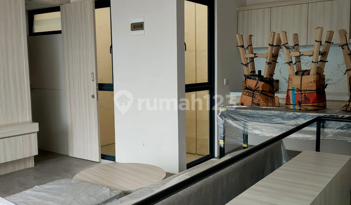 Disewakan Rumah di Tabebuya, BSD, Tangerang 2