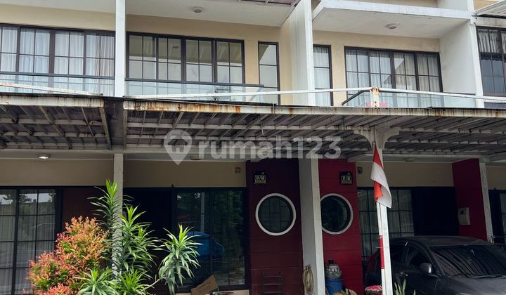 Dijual Rumah di Green Lake City, Jakarta Barat 4X12