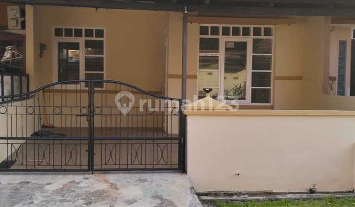 For Sale House in Regensi Melati Mas, Tangerang 2