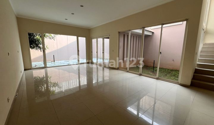 Disewakan Rumah di Sutera Sitara, Alam Sutera 2