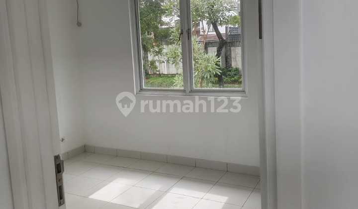 Dijual Ruamh Icon Eastern Cosmo, BSD 8X17 2