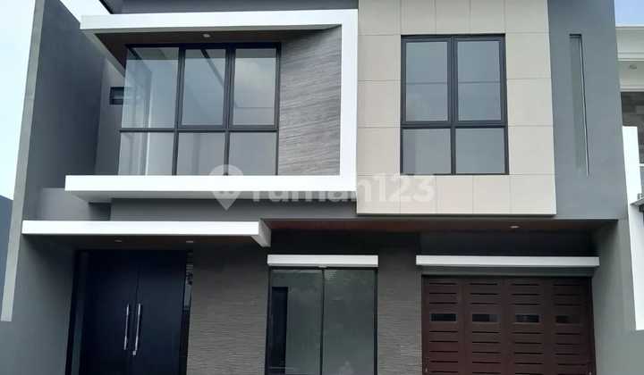 Rumah 2lt Woodland Dekat Pasar Modern Citraland Surabaya Barat 1