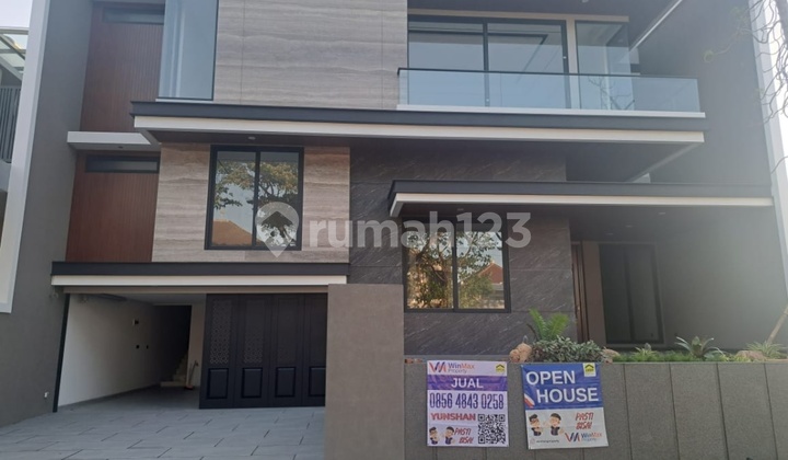 Rumah Mewah Citraland Surabaya Barat Hadap Timur