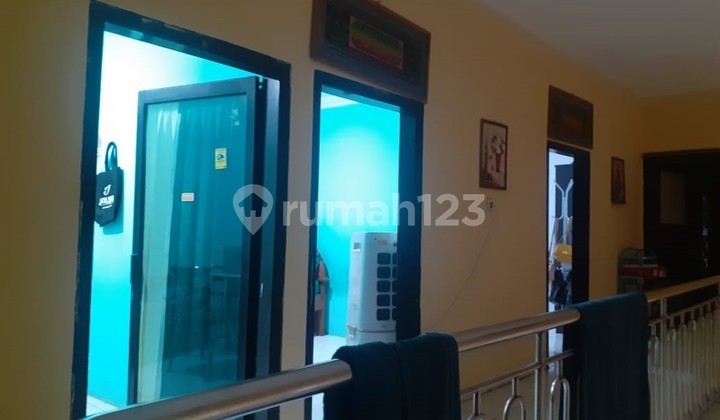 Affordable House in Central Surabaya Suitable for Business Affordable House in Central Surabaya Suitable for Business