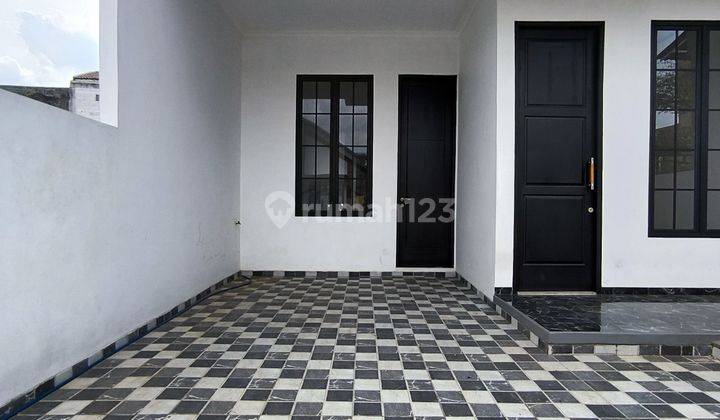 Rumah 2 Lantai America Classic Luas Dan Lokasi Strategis Di Ciledug 2