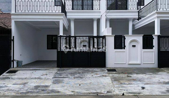 Rumah Baru Sangat Mewah Di Komplek Pajak 1