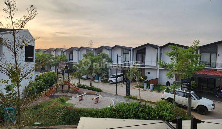 Di Sewakan Rumah 2 Lantai Cluster Waterfront Lippo Cikarang Murah Dan Bagus 1