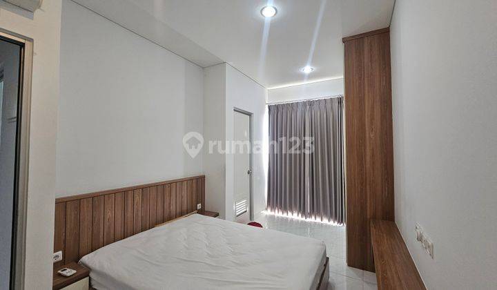 Disewakan Rumah Full Furnish Lengkap Elektronik Cluster Zuma Malibu Furnished Gading Serpong, Tangerang 2