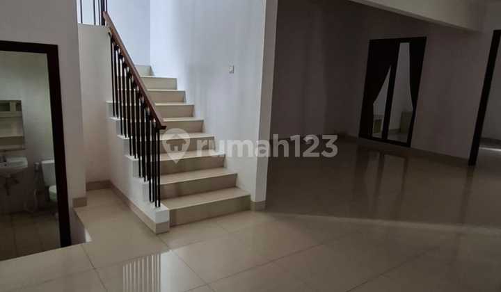 For Rent The Icon Eternity Boulevard 2 Floors Furnished, BSD Tangerang For Rent The Icon Eternity Boulevard 2 Floors Furnished, BSD Tangerang