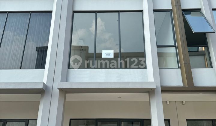 Disewakan Ruko Maggiore Juntion Gading Serpong Disewakan Ruko Maggiore Juntion Gading Serpong